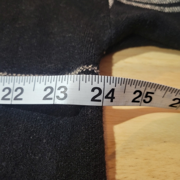 Philosophy Women’s V-Neck 3/4” Sleeves Sweater Black Size 2X - Picture 5 of 6